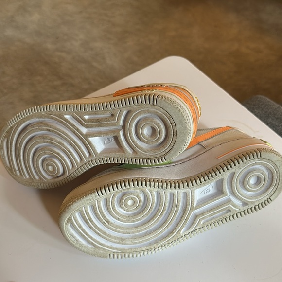 Size 5 Nike Air Force 1 Shadow White/Peach/Cream/Light Liquid Lime size US 5 - Picture 7 of 9